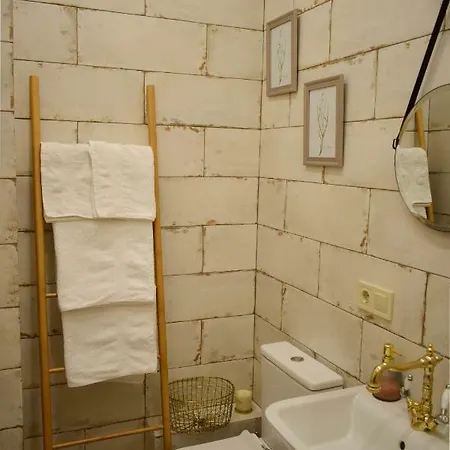 Bed & Breakfast Dom Rabinovicha