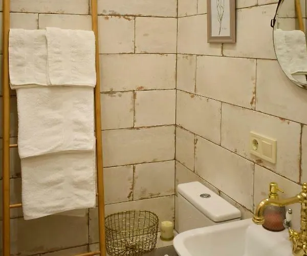 Bed and Breakfast Dom Rabinovicha 3*