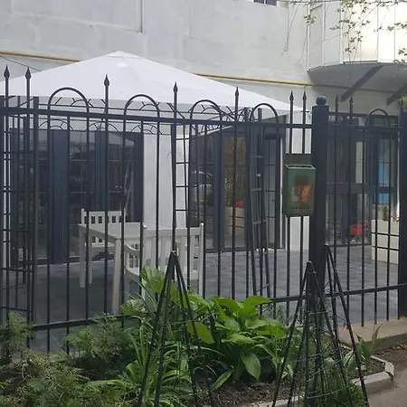 Dom Rabinovicha Bed & Breakfast Odesa