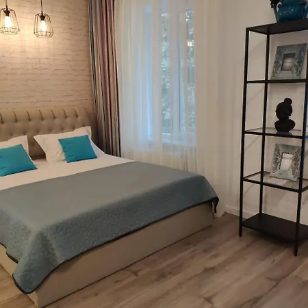Dom Rabinovicha Bed & Breakfast 3*