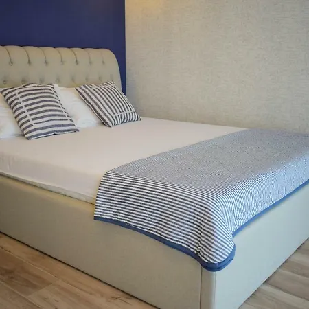 Dom Rabinovicha Bed & Breakfast Odesa