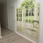 Dom Rabinovicha Bed & Breakfast 4*