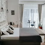 Dom Rabinovicha Bed & Breakfast 4*